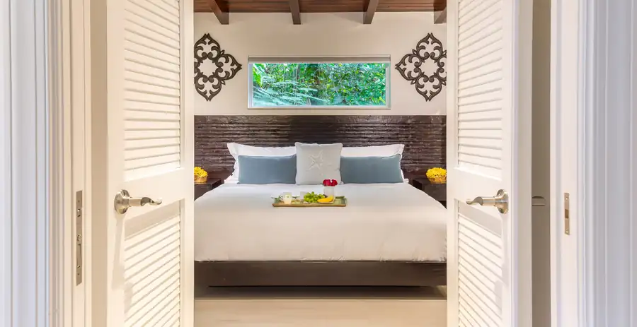 Paradise Lodge