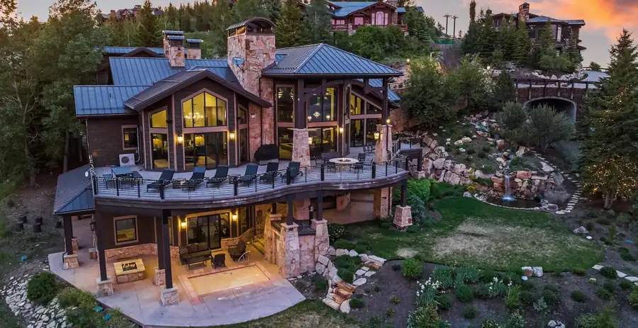 Sky Ridge Retreat