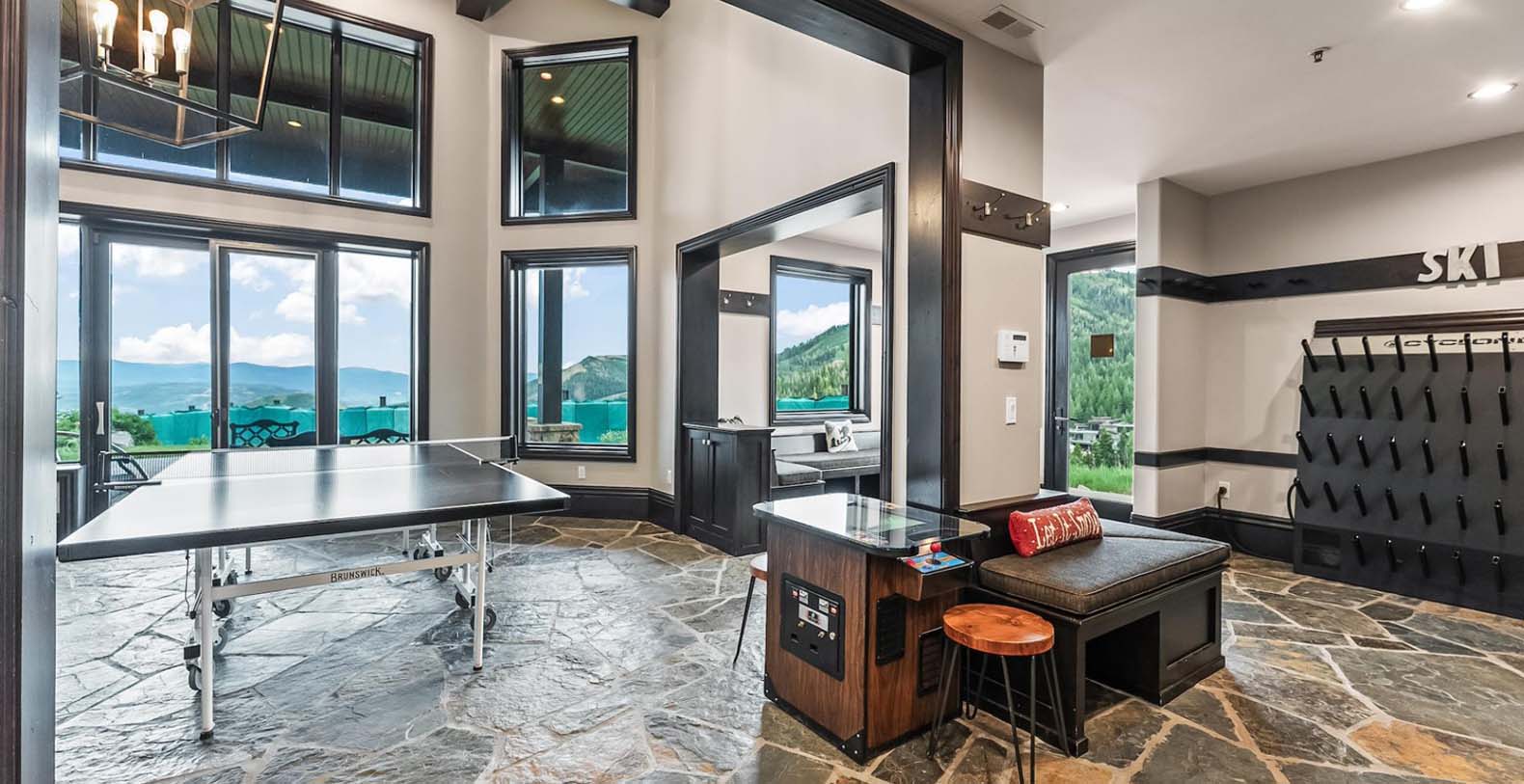 Sky Ridge Retreat