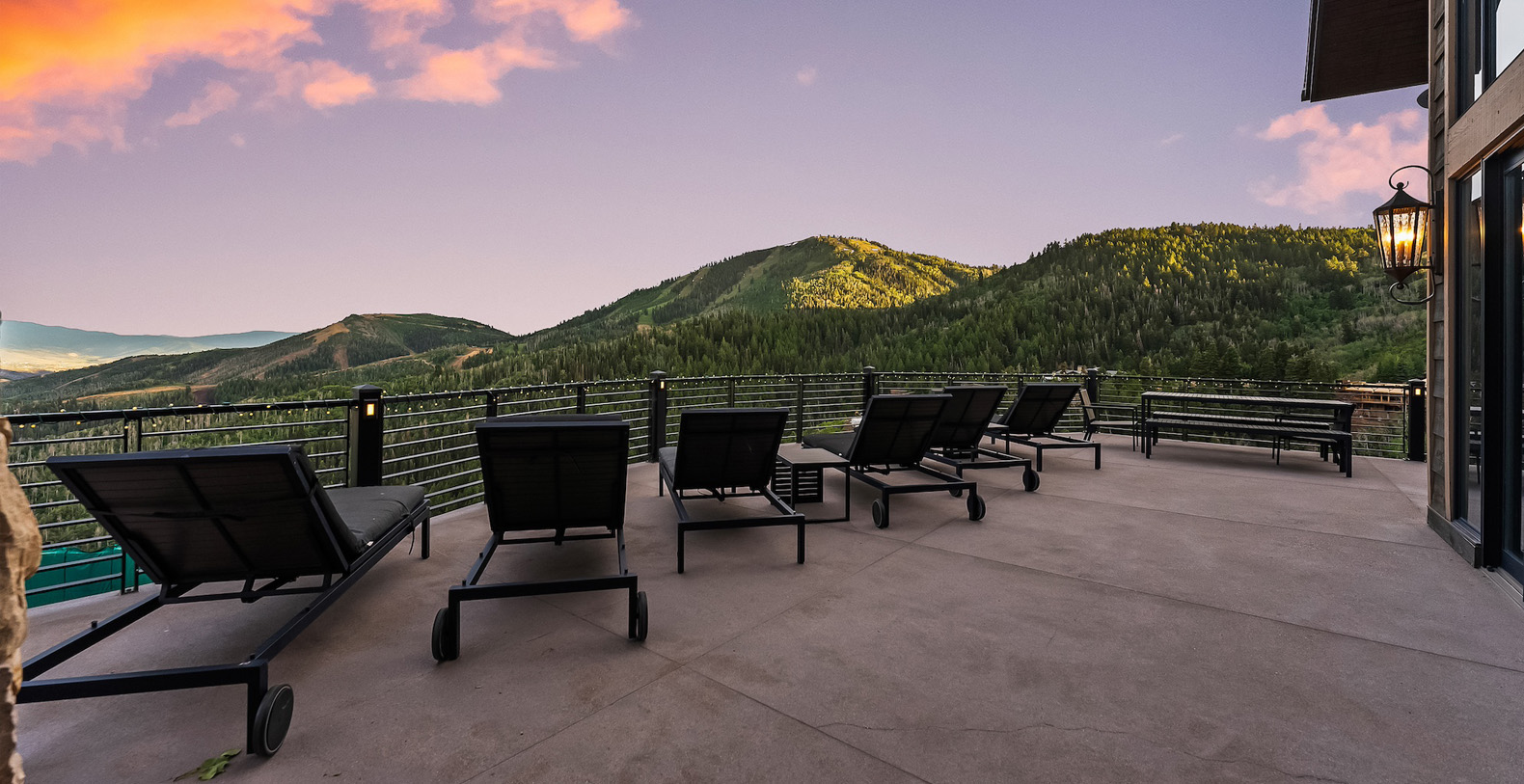 Sky Ridge Retreat
